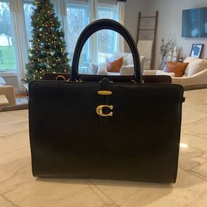 Coach Serra Sat Authentic